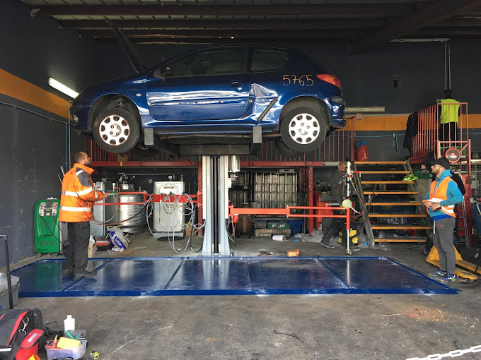 Aperçu des activités de la casse automobile MJS RECUPERATION ENVIRONNEMENT située à LA SEYNE-SUR-MER (83500)